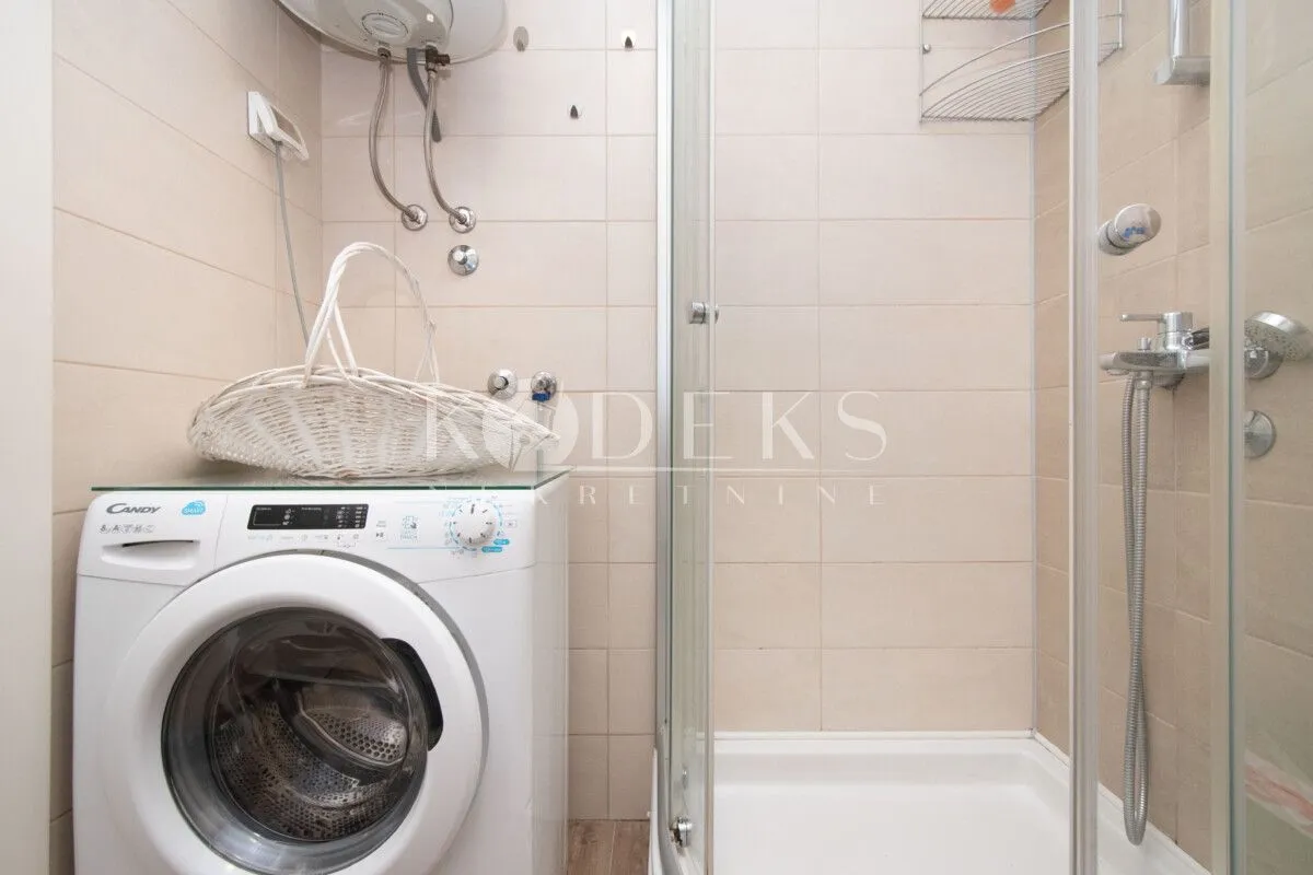 Rent, one bedroom apartment, 42m², City Kej, Podgorica