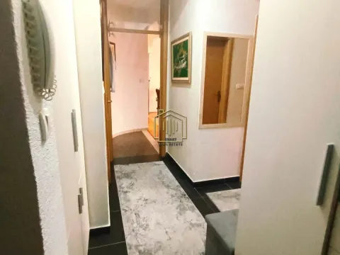 Izdavanje, dvosoban stan, 74m², Pobrežje, Podgorica - image 10