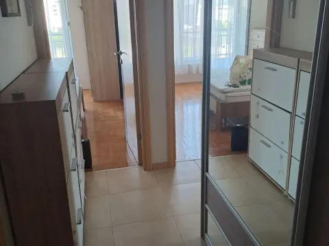 Izdavanje, dvosoban stan, 65m², Zabjelo, Podgorica - image 10