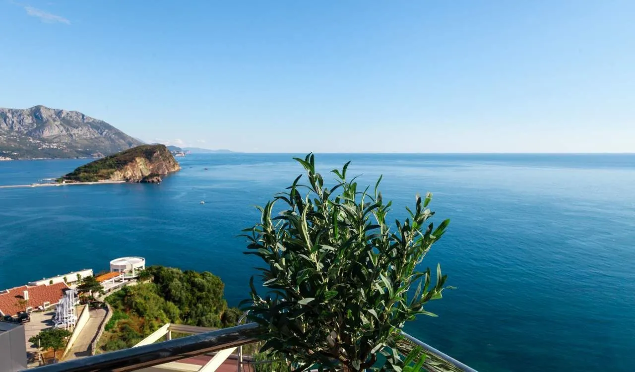 Sale, three bedroom apartment, 129m², Vidikovac, Budva