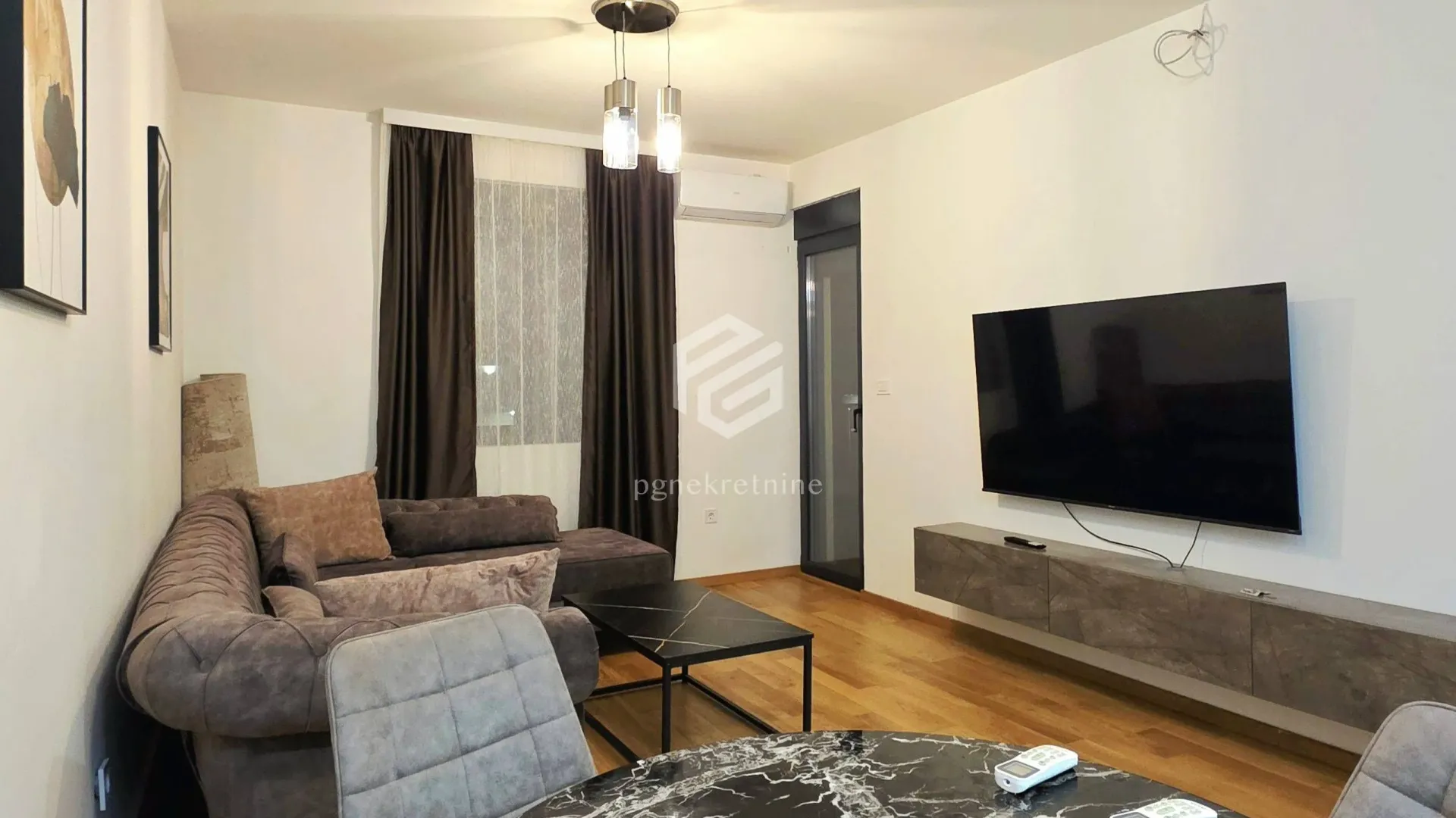 Rent, one bedroom apartment, 45m², City Kvart, Podgorica