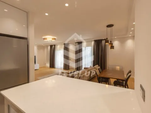 Izdavanje, stan, 100m², Vračar Hram, Vračar Sve Podlokacije - image 4