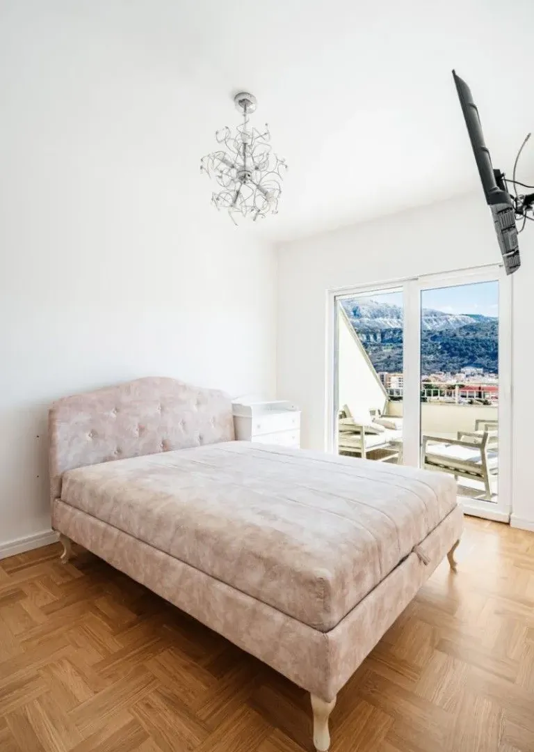Sale, apartment, 154m², Maslinjak, Budva