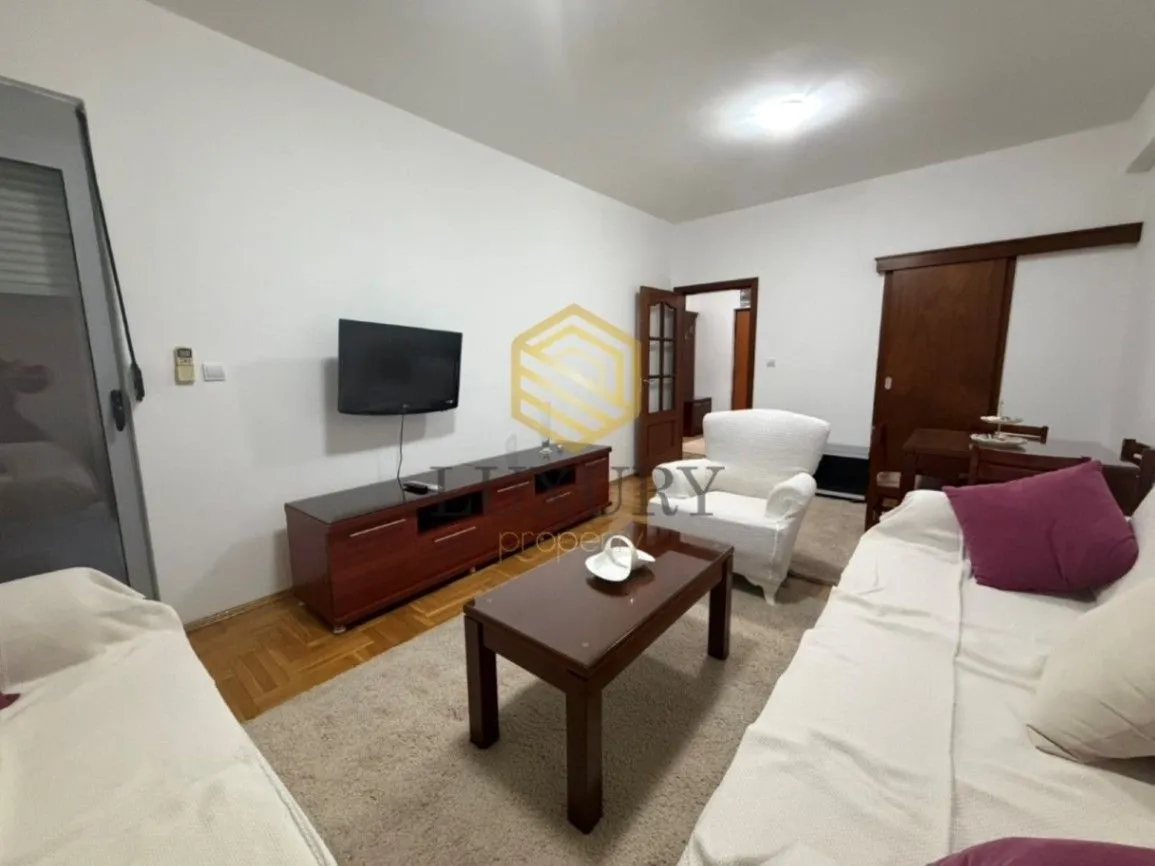 Rent, one bedroom apartment, 52m², Stari Aerodrom, Podgorica