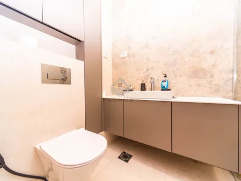 Izdavanje, dvosoban stan, 108m², Central Point, Podgorica - image 11