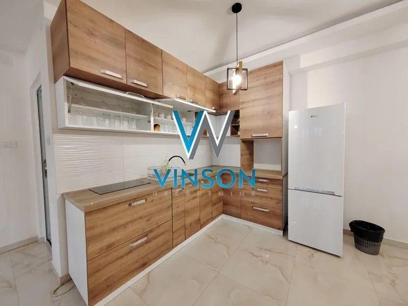 Izdavanje, trosoban stan, 100m², Petrovaradin, Novi Sad