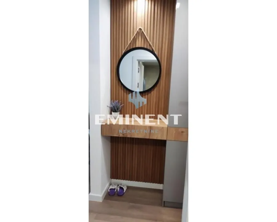 Izdavanje, dvosoban stan, 46m², Novi Beograd Blok 67, Novi Beograd Sve Podlokacije