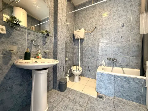 Rent, one bedroom apartment, 70m², Centar, Podgorica - image 12