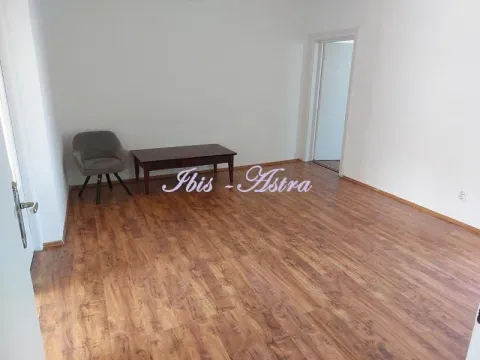 Izdavanje, četvorosoban stan, 90m², Stari Grad, Beograd - image 3