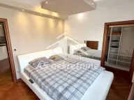 Izdavanje, trosoban stan, 96m², Palata Pravde, Beograd - image 9