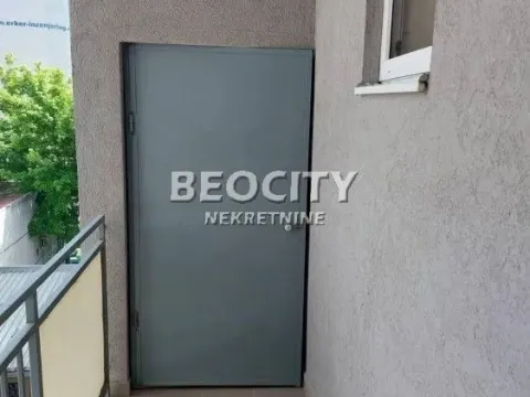 Izdavanje, trosoban stan, 65m², Centar, Novi Sad - image 14