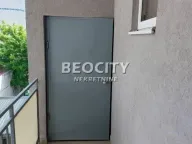 Izdavanje, trosoban stan, 65m², Centar, Novi Sad - image 14