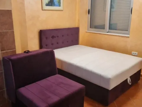 Rent, one bedroom apartment, 23m², Budva, Crna Gora - image 1