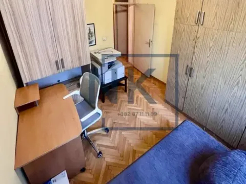 Izdavanje, dvosoban stan, 70m², Centar, Podgorica - image 11