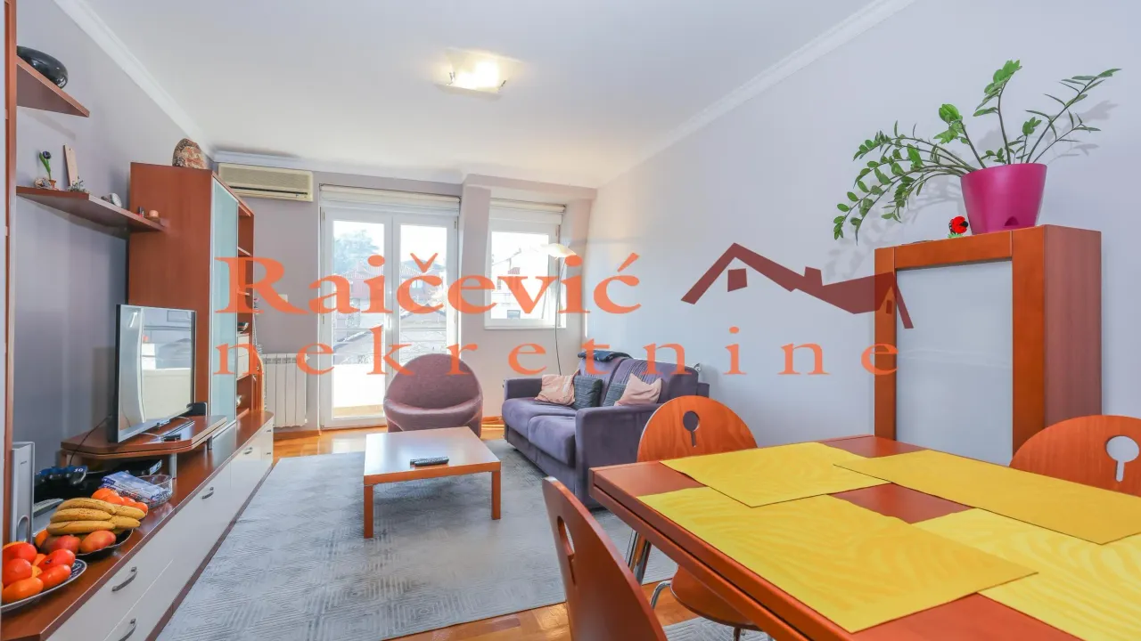 Prodaja, četvorosoban stan, 86m², Voždovac Sve Podlokacije, Beograd