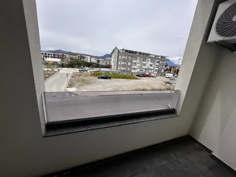 Izdavanje, jednosoban stan, 38m², Zabjelo, Podgorica - image 8