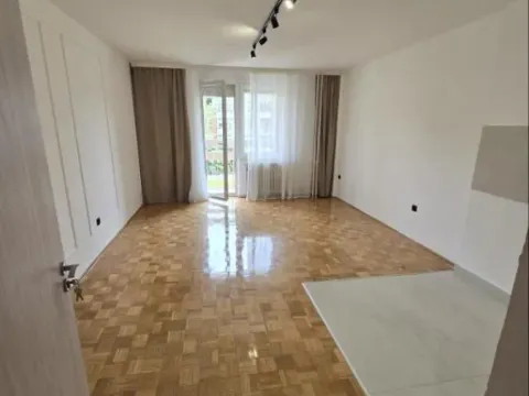 Prodaja, dvosoban stan, 60m², Novo naselje, Novi Sad - image 12