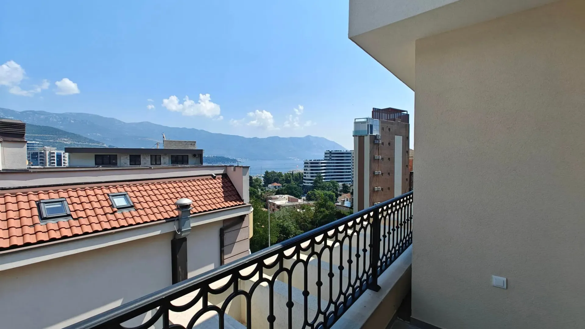 Sale, apartment, 103m², Budva, Crna Gora