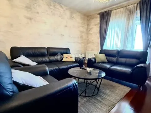 Sale, two bedroom apartment, 67m², City Kvart, Podgorica - image 2