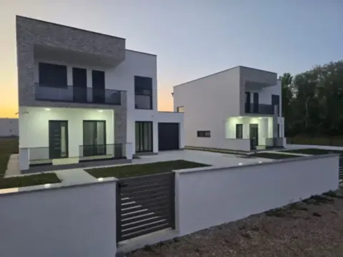Sale, house, 185m², Donji Štoj, Ulcinj