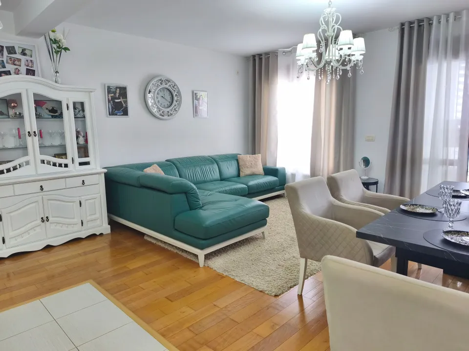 Sale, three bedroom apartment, 104m², Dobra Voda, Bar