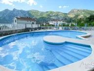 Prodaja, trosoban stan, 130m², Risan, Kotor - image 7