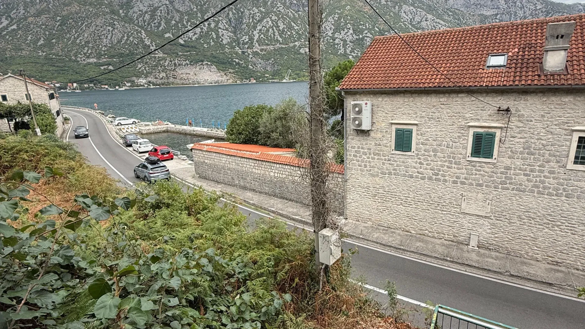 Prodaja, kuća, 200m², Kostanjica, Kotor