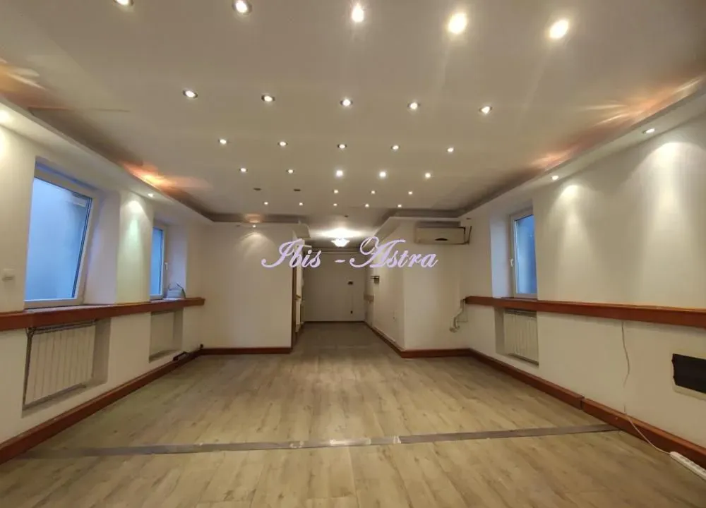 Izdavanje, stan, 163m², Stari Grad, Beograd