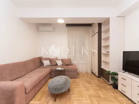 Izdavanje, jednosoban stan, 40m², Blok 9, Podgorica - image 4