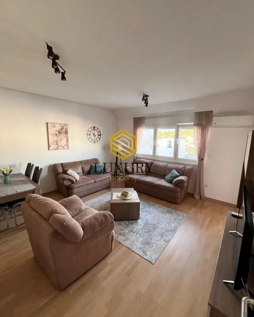 Rent, apartment, 63m², Blok 9, Podgorica