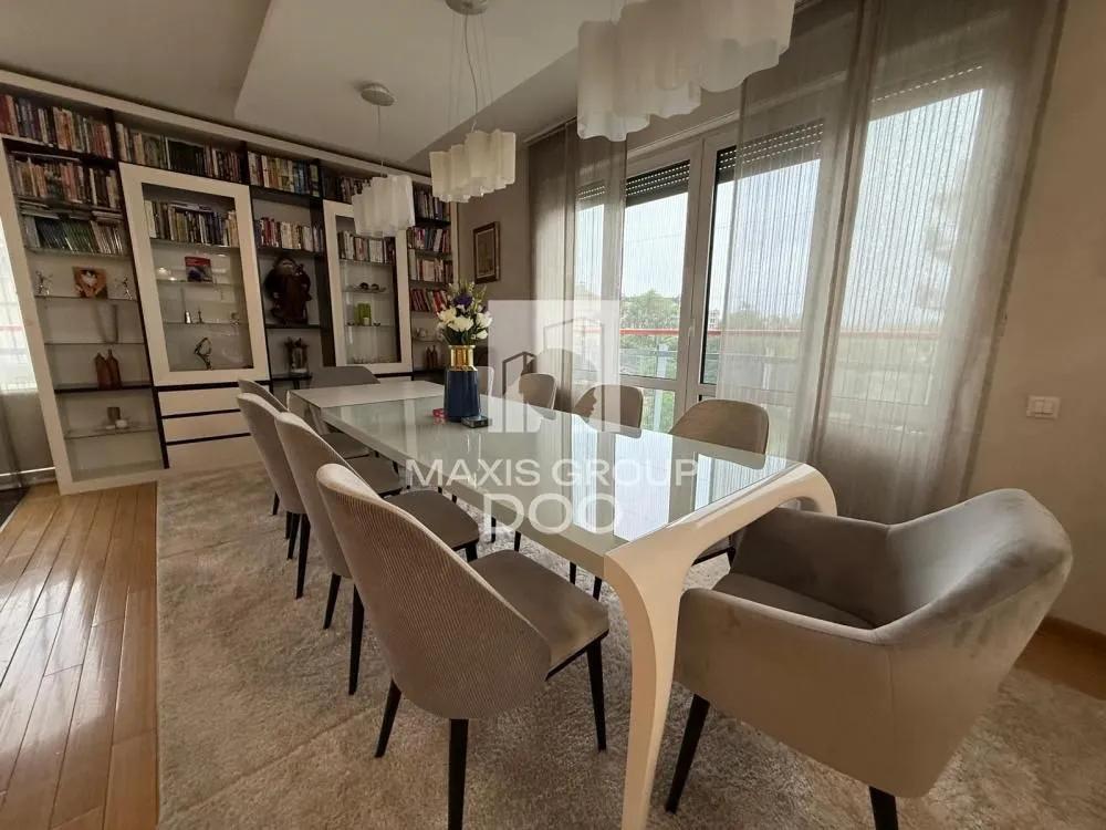 Rent, four bedroom apartment, 150m², Novi Beograd Sve Podlokacije, Beograd