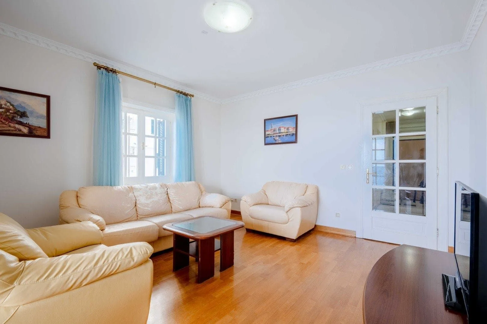 Sale, three bedroom apartment, 87m², Sveti Stefan, Budva