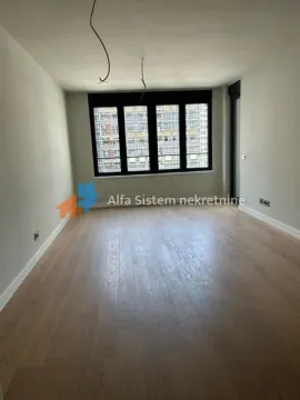 Izdavanje, trosoban stan, 77m², Novi Beograd Blok 65, Novi Beograd Sve Podlokacije - image 2