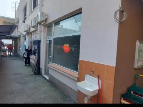 Izdavanje, poslovni prostor, 26m², Novi Beograd Blok 70, Novi Beograd Sve Podlokacije - image 2