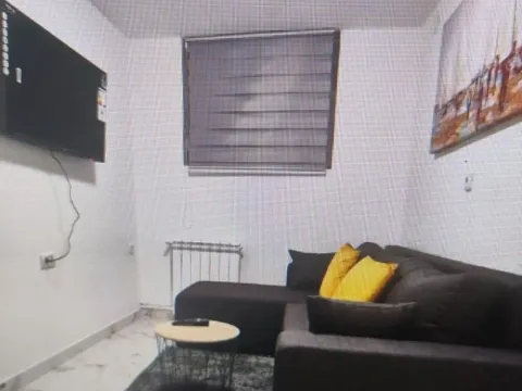 Izdavanje, jednosoban stan, 27m², Savski Venac, Beograd - image 5