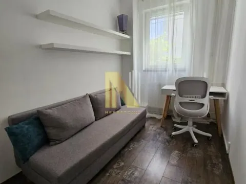Izdavanje, dvosoban stan, 60m², Centar, Novi Sad - image 25