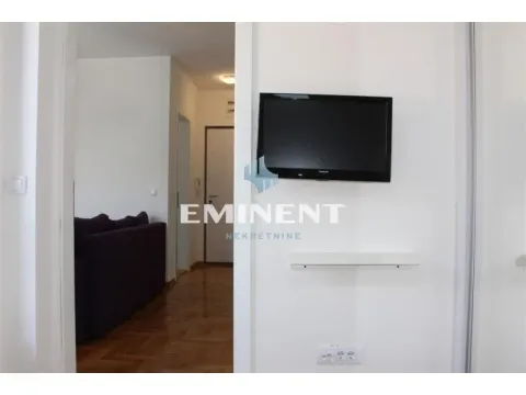 Izdavanje, stan, 38m², Lekino Brdo, Voždovac Sve Podlokacije - image 6