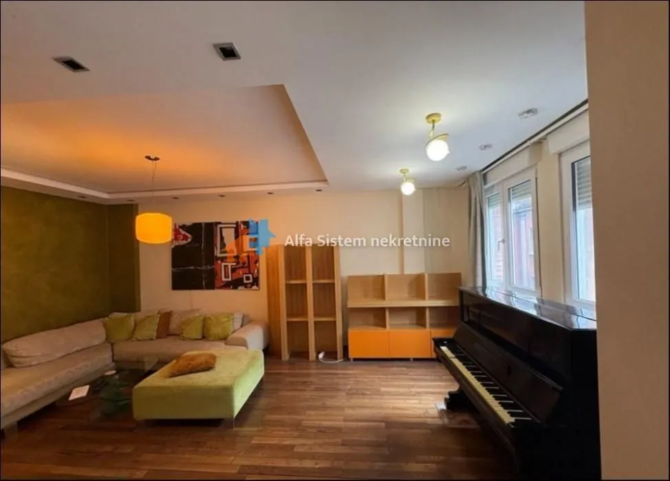 Rent, two bedroom apartment, 63m², Kalenić Pijaca, Vračar Sve Podlokacije
