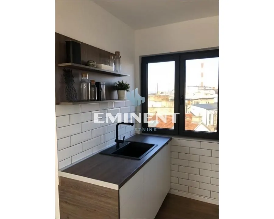 Rent, two bedroom apartment, 43m², Stari Grad, Beograd