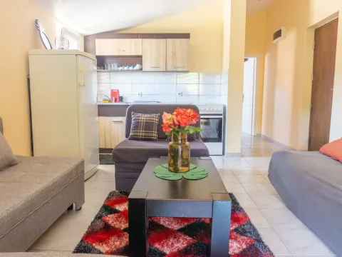 Sale, house, 700m², Lastva Grbaljska, Kotor - image 21