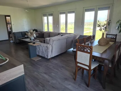 Sale, house, 120m², Podgorica, Crna Gora - image 8