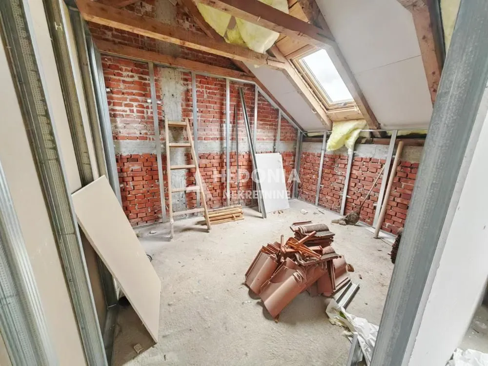 Rent, office space, 200m², Jakovo, Surčin