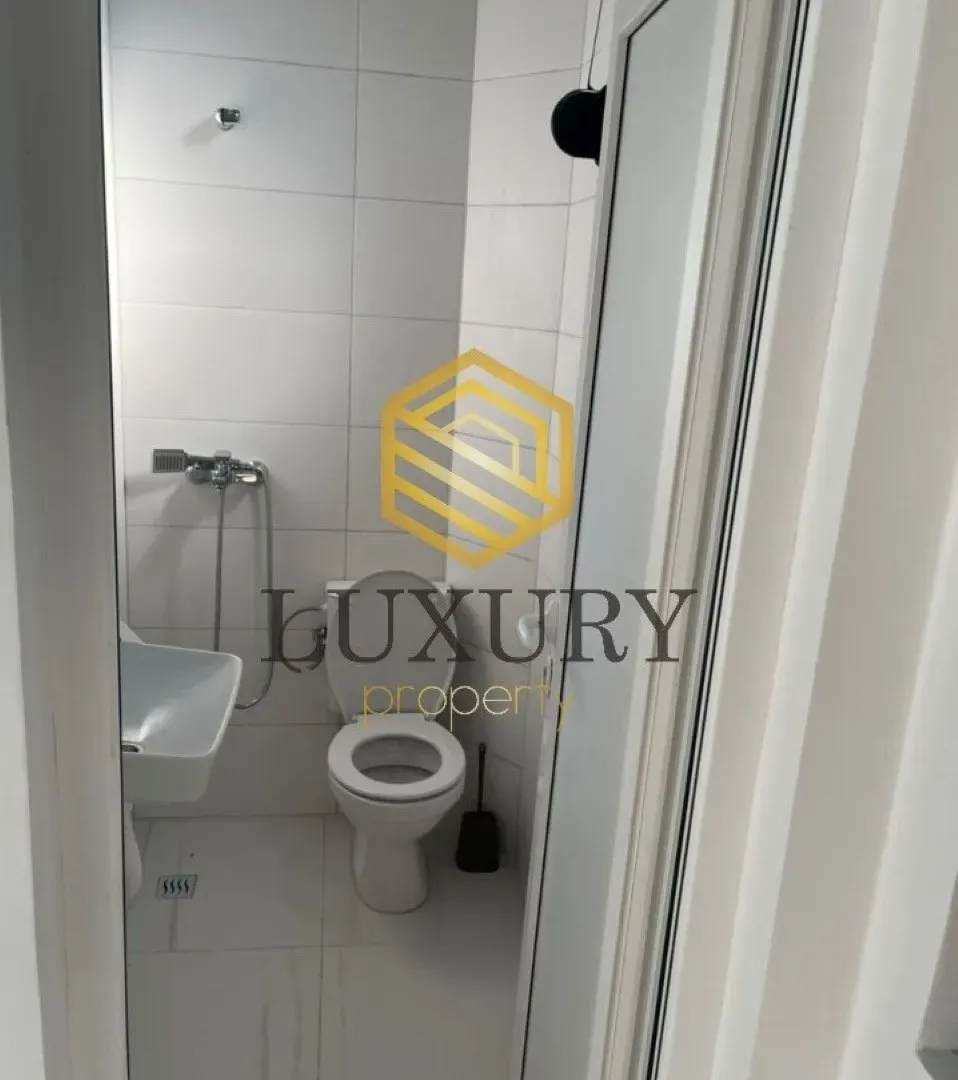 Rent, office space, 64m², Zagorič, Podgorica