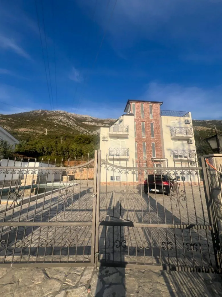 Sale, house, 360m², Sutomore, Bar