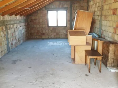 Prodaja, kuća, 209m², Stari Tamiš, Pančevo - image 14