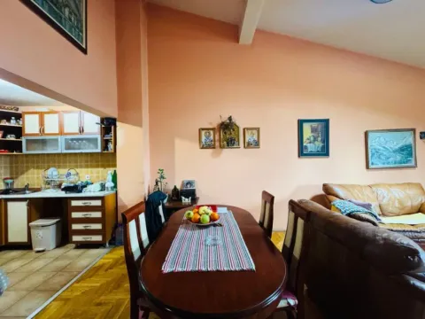 Prodaja, trosoban stan, 121m², Preko Morače, Podgorica - image 9