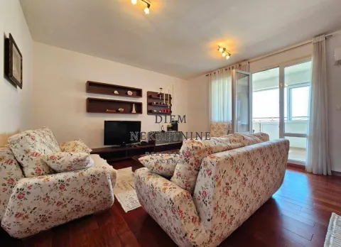 Rent, one bedroom apartment, 85m², Centar, Bar - image 10