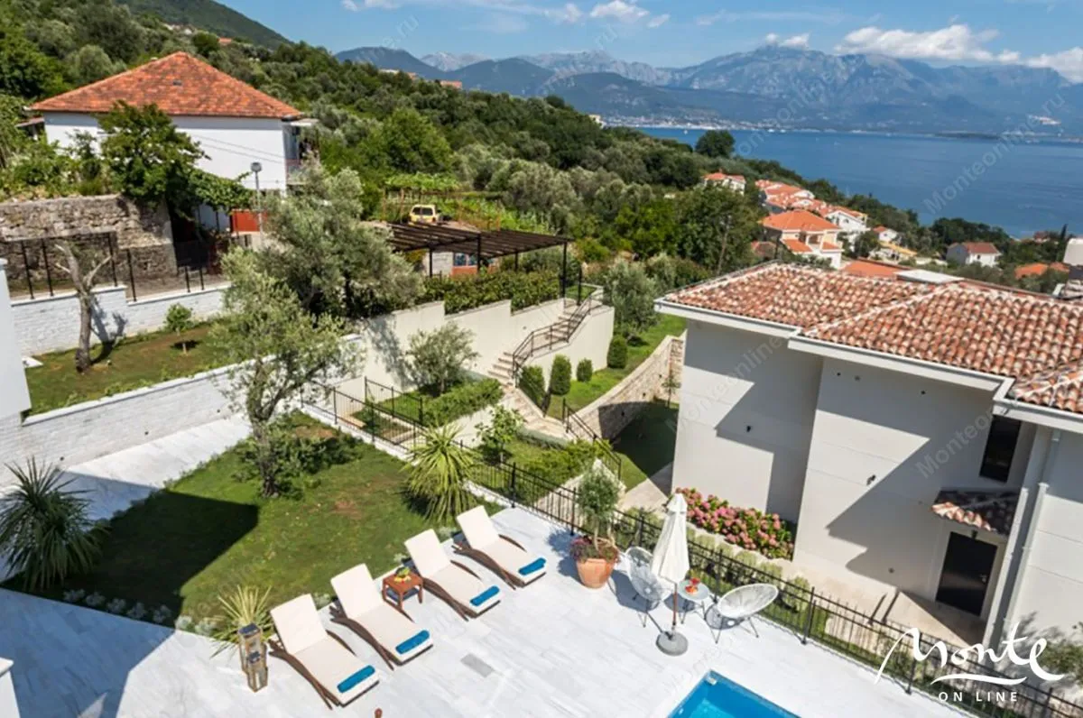 Prodaja, kuća, 350m², Herceg Novi, Crna Gora