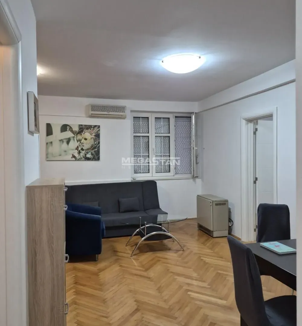 Rent, two bedroom apartment, 38m², Vračar Centar, Vračar Sve Podlokacije