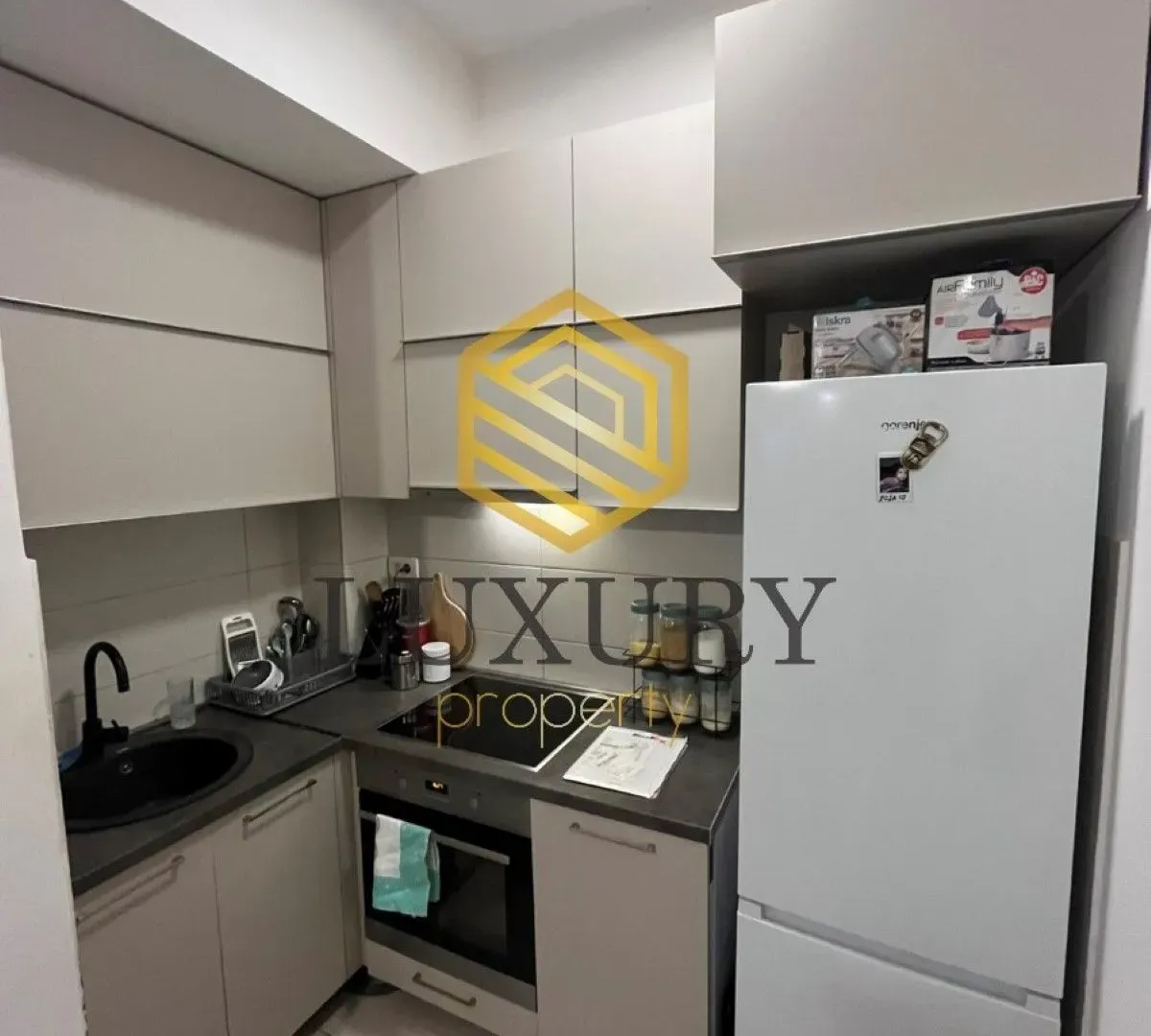 Izdavanje, jednosoban stan, 40m², Zagorič, Podgorica